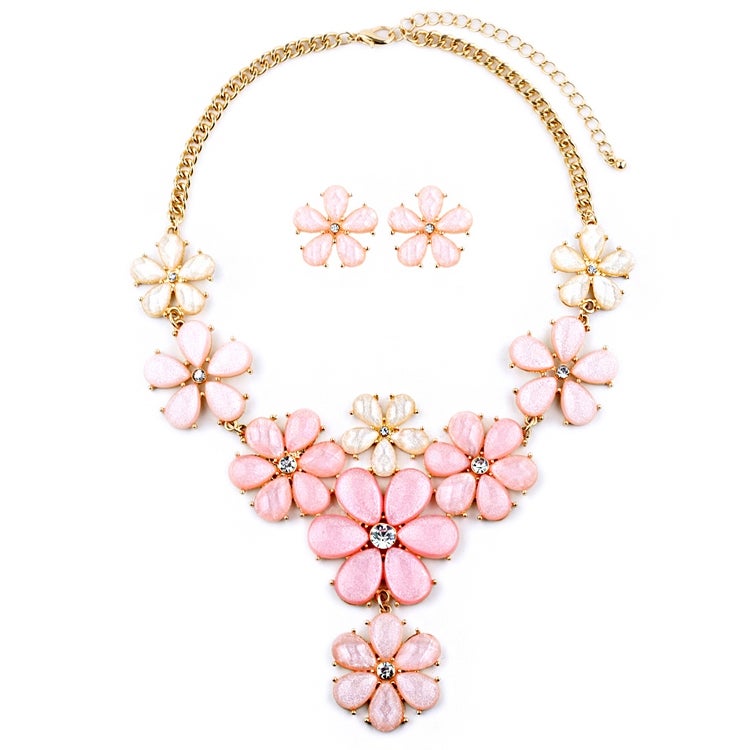 Buy Pink Floral Statement Necklace Online. – Odette